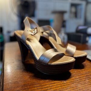 Italian Shoemakers Tan Platform Sandals with Ankle Strap